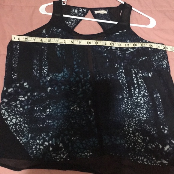 ASO Elena Gilbert- Silence Noise top - Picture 4 of 6